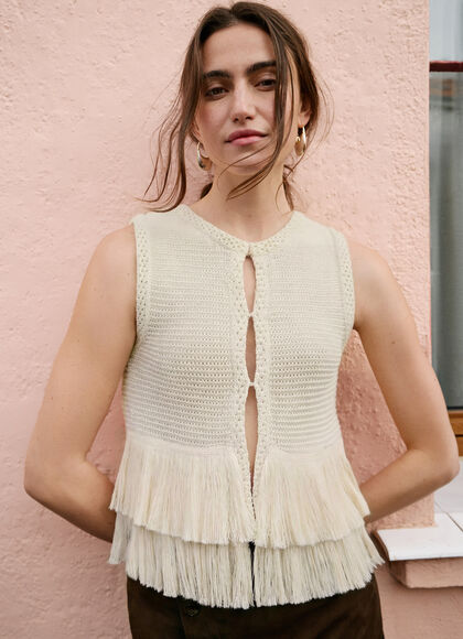 CROCHET WAISTCOAT WITH FRINGES