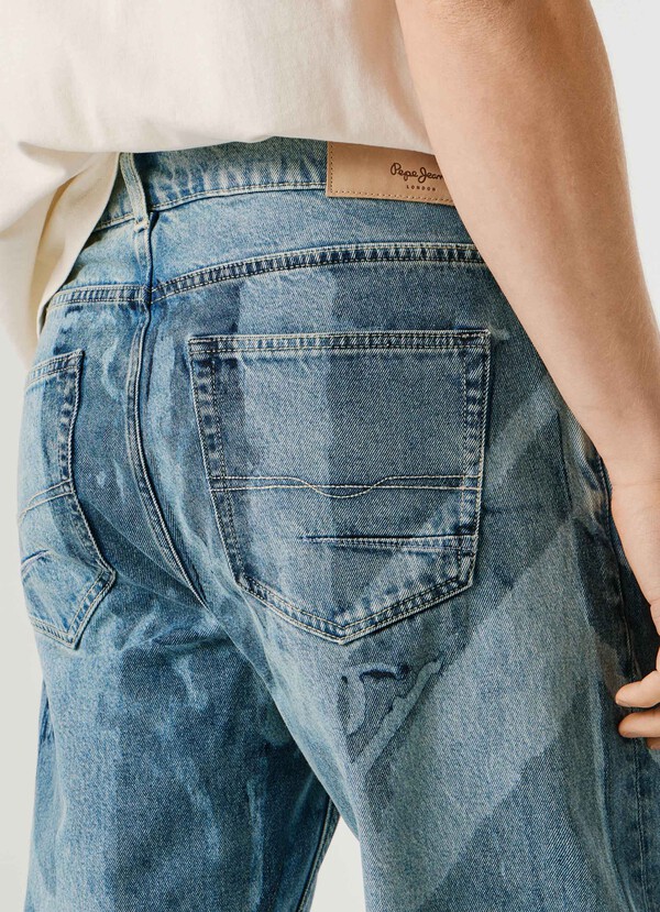 BEXLEY - RELAXED FIT MID-RISE JEANS