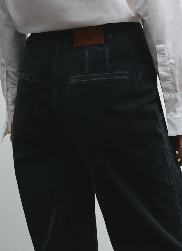 WIDE VELVET TROUSERS