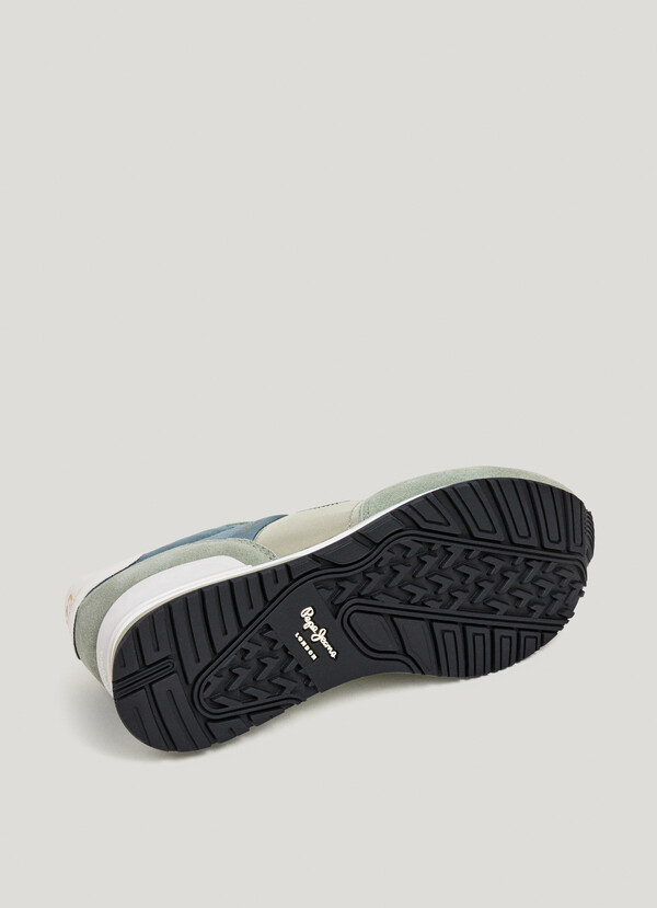 LEATHER TRAINERS WITH SUEDE DETAILS