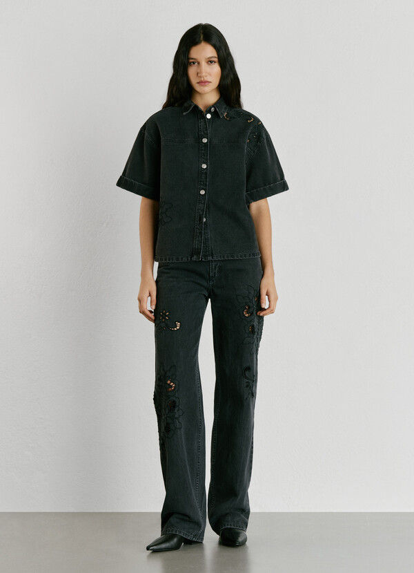 RELAXED FIT DENIM SHIRT