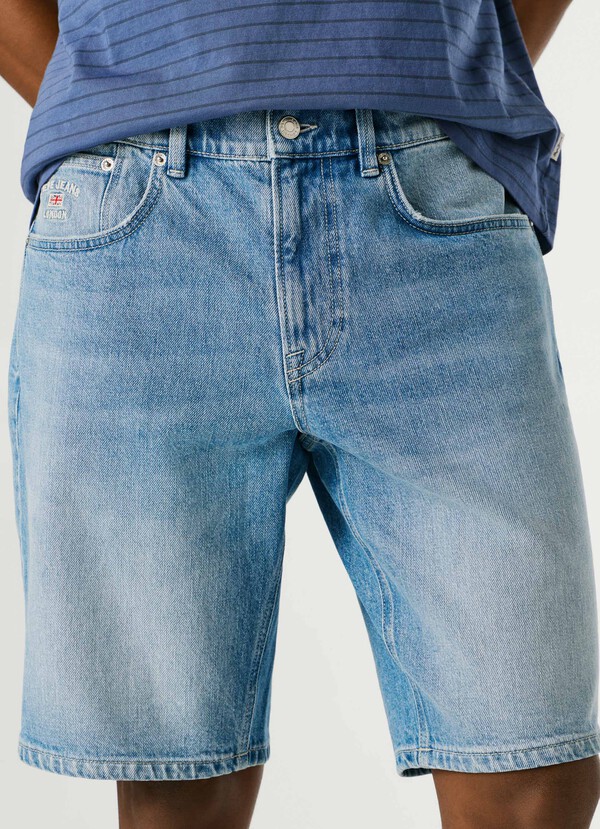TAPER FIT DENIM BERMUDA SHORTS