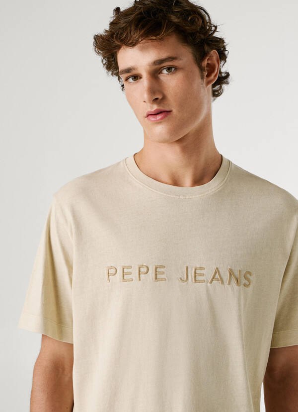 REGULAR FIT T-SHIRT WITH EMBROIDERED LOGO