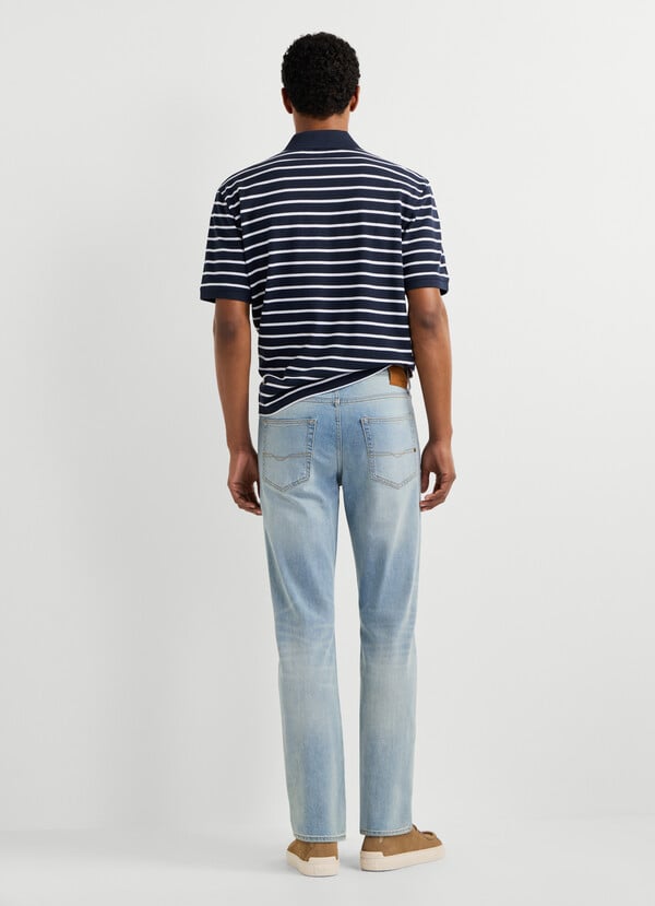 CASH - STRAIGHT FIT MID-RISE JEANS