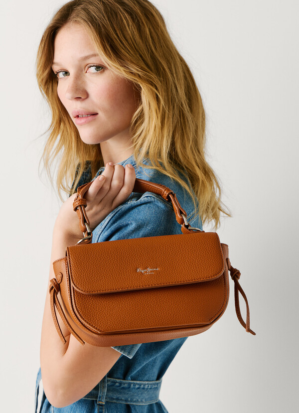 LEATHER EFFECT SHOULDER BAG WITH FLAP