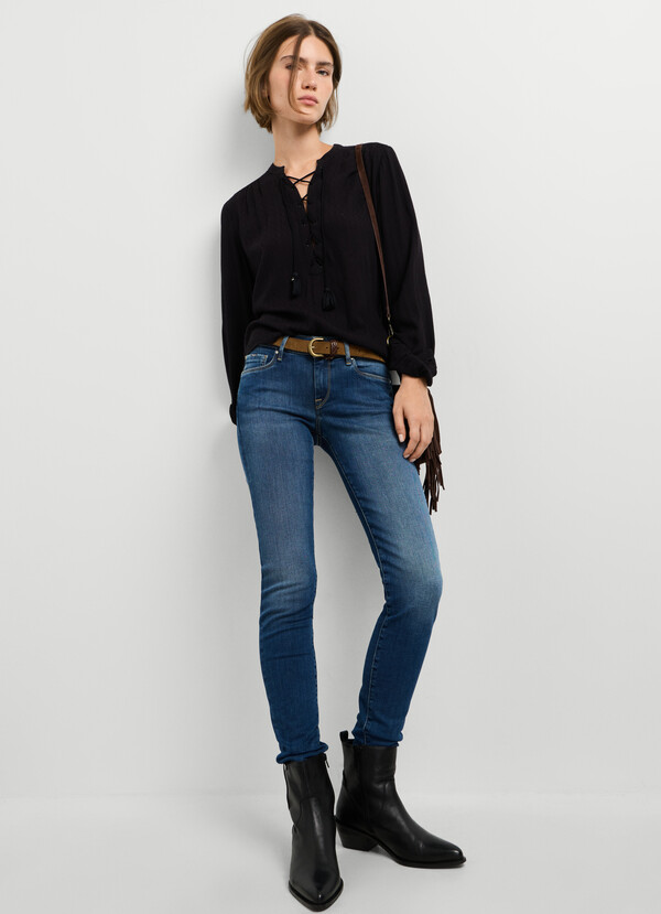 SOHO - MID-RISE SKINNY FIT JEANS