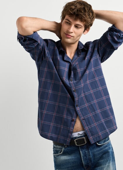 CASUAL FIT CHECKED POPLIN SHIRT