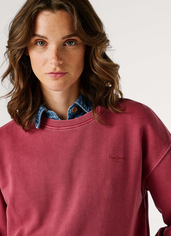 CREW NECK LOGO SWEATSHIRT