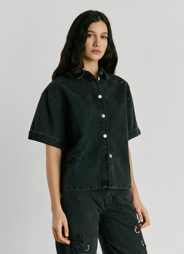 RELAXED FIT DENIM SHIRT