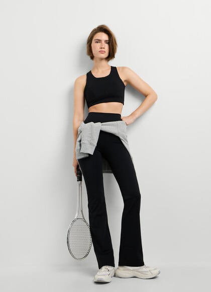 HIGH-WAIST FLARE FIT LEGGINGS