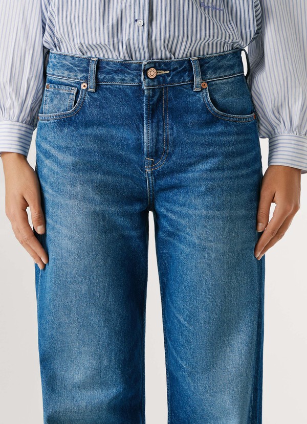 MID-RISE LOOSE FIT JEANS - HAZEL