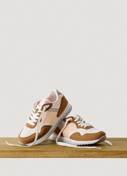 Combined running trainers