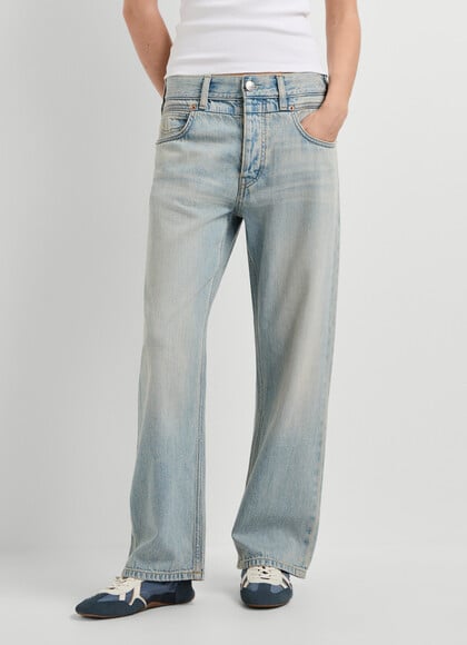 CRAFT - MID-RISE BOYFRIEND FIT JEANS