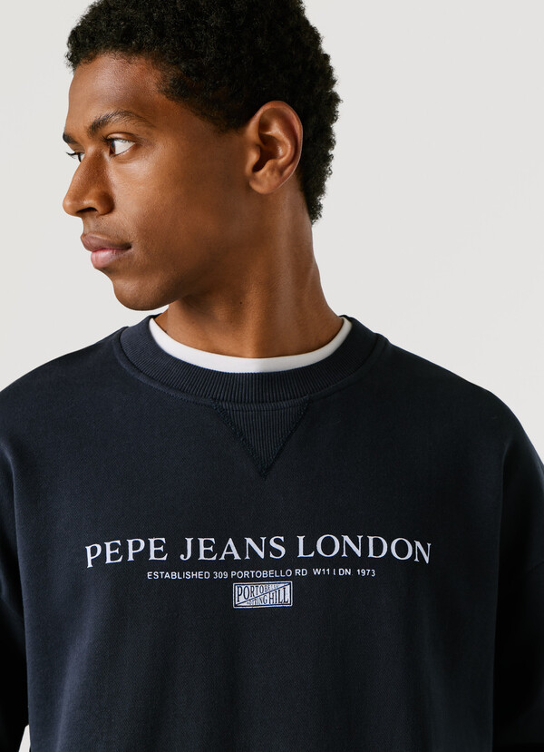 CREW NECK LOGO SWEATSHIRT