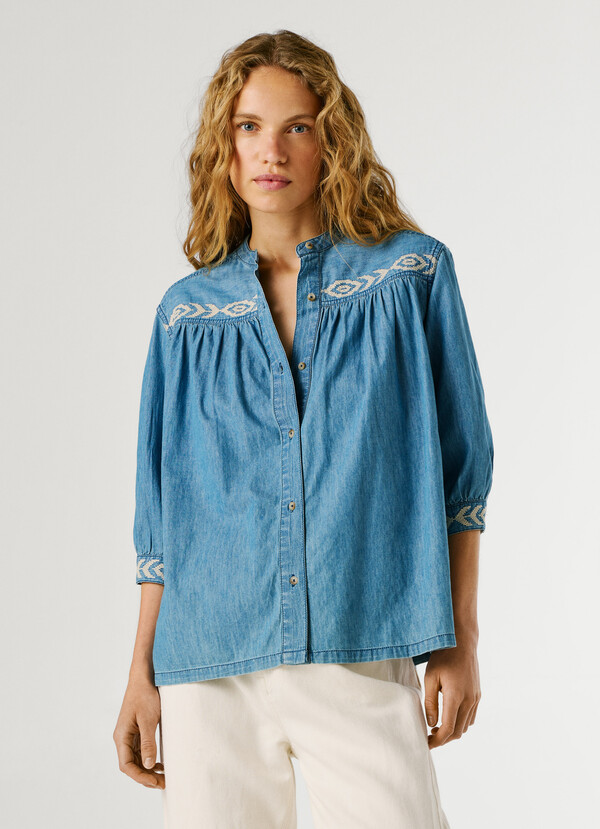 REGULAR FIT DENIM BLOUSE