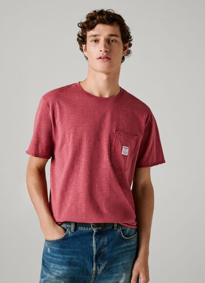 REGULAR FIT FRONT POCKET T-SHIRT