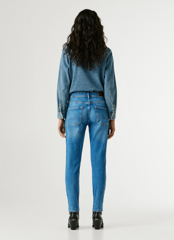 HIGH-RISE TAPER FIT JEANS - VIOLET