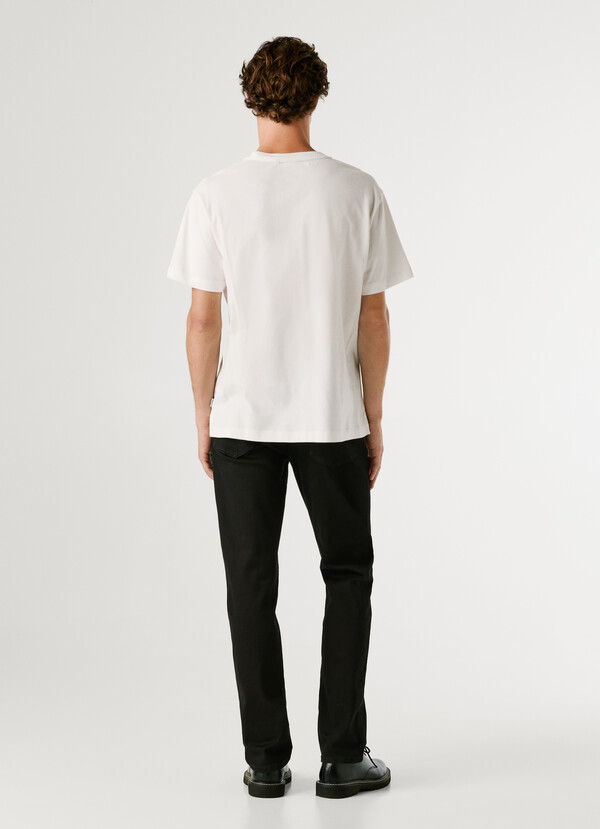 RELAXED FIT FRONT POCKET T-SHIRT
