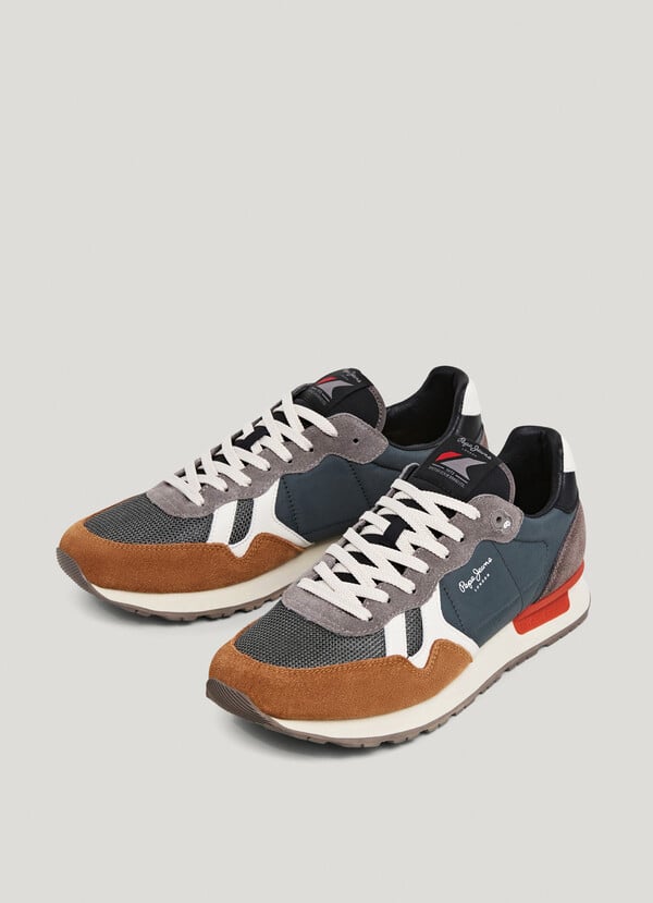 RETRO RUNNING TRAINERS