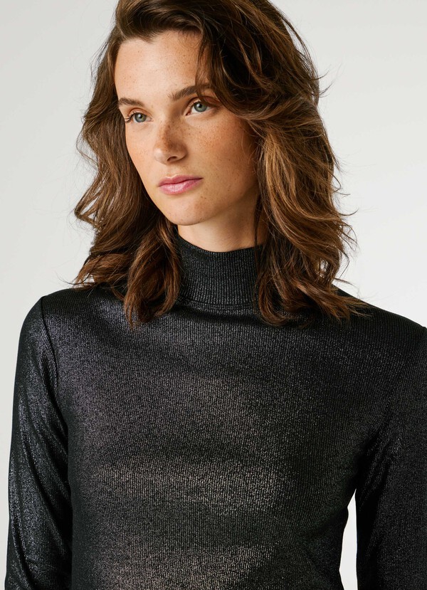 LONG SLEEVE RIBBED T-SHIRT