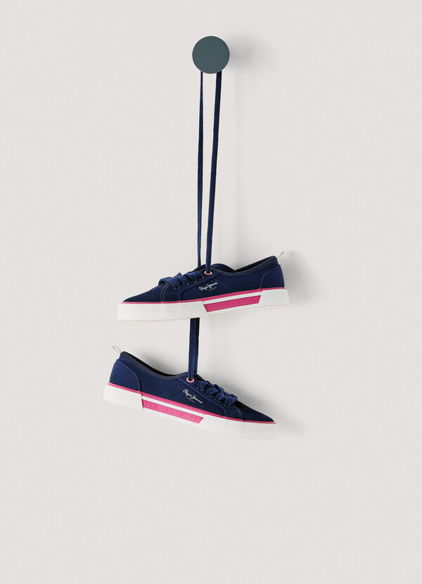 CLASSIC TWILL TRAINERS
