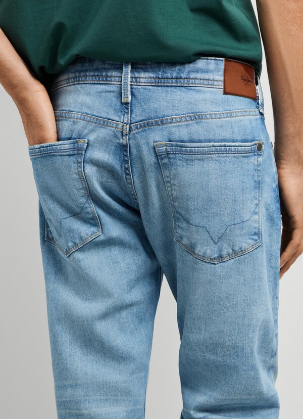 REGULAR FIT MID-RISE JEANS - STANLEY
