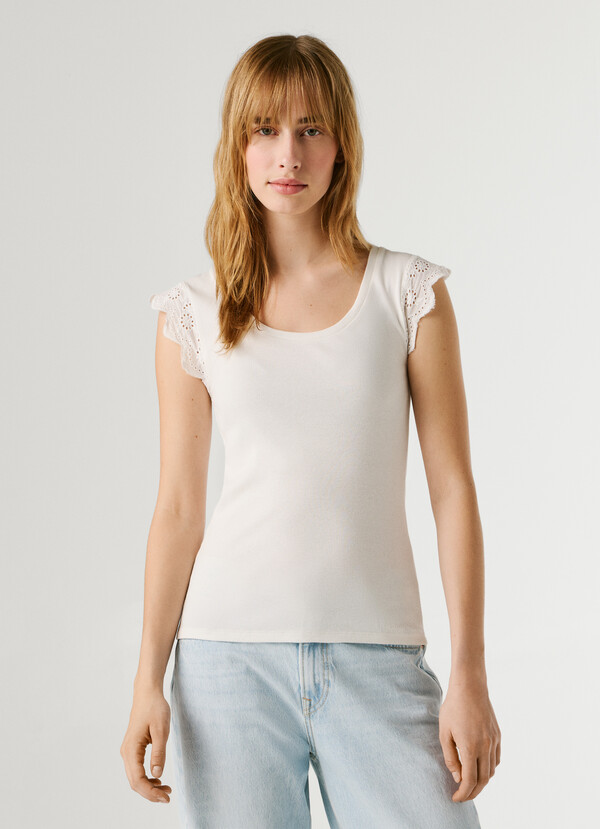 SLEEVELESS RIBBED BLOUSE