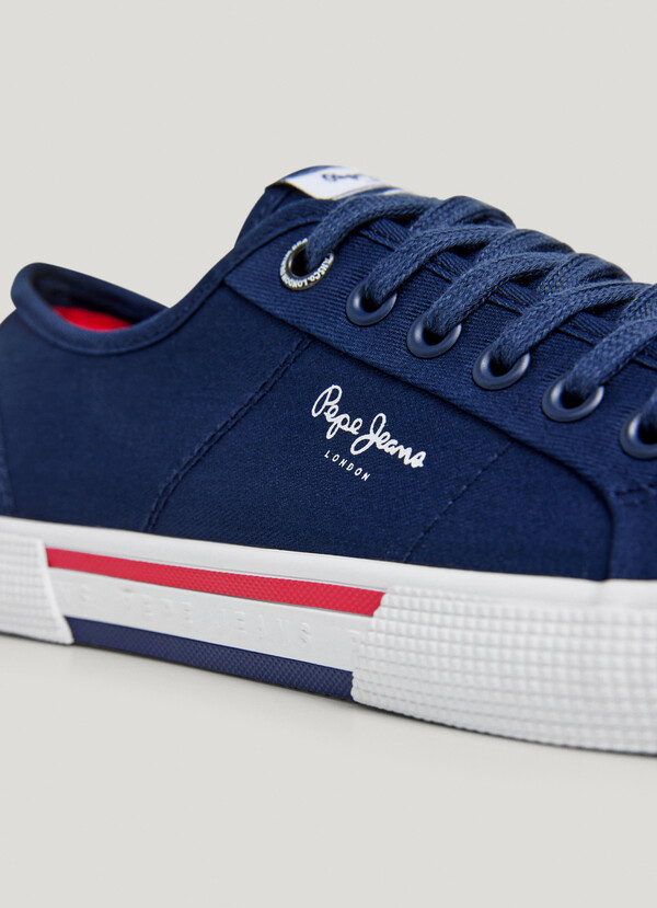 CLASSIC TWILL TRAINERS