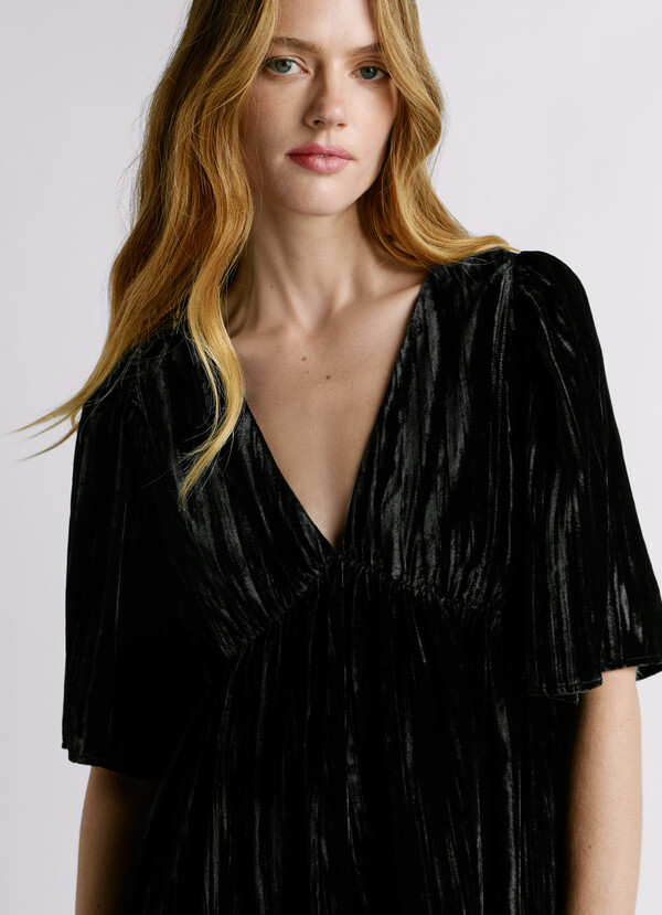 SHORT VELVET DRESS