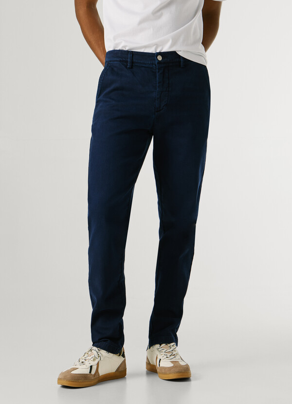 TAPERED FIT CHINO TROUSERS