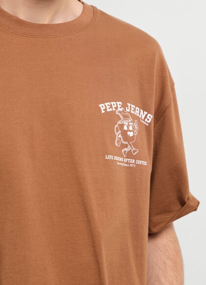 CASUAL FIT PRINTED GRAPHIC T-SHIRT