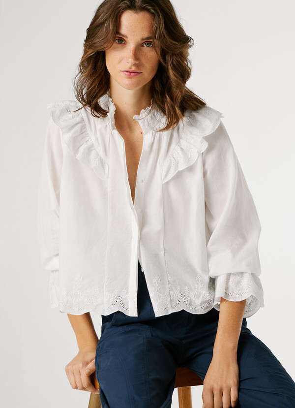 FLUID RUFFLE BLOUSE