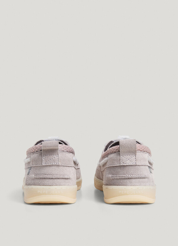 SUEDE BOAT SHOES