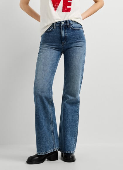 WILLA - HIGH-RISE FLARE FIT JEANS