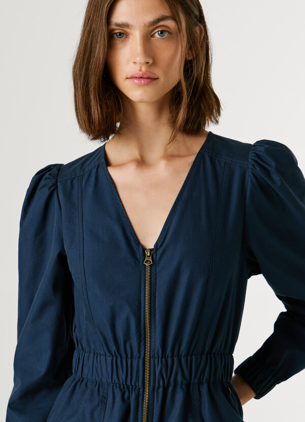 V-NECK MAXI JUMPSUIT