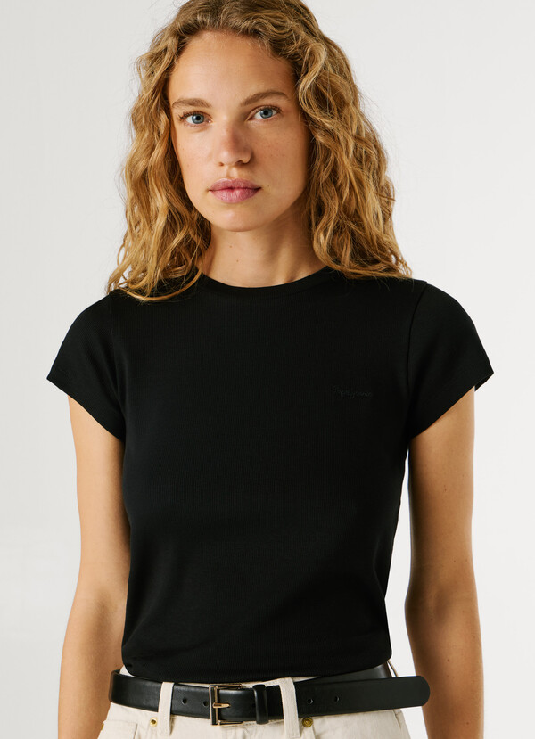 RIBBED EMBROIDERED LOGO T-SHIRT