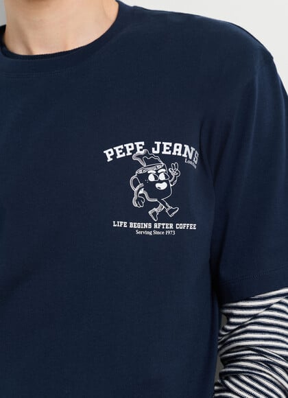 CASUAL FIT PRINTED GRAPHIC T-SHIRT