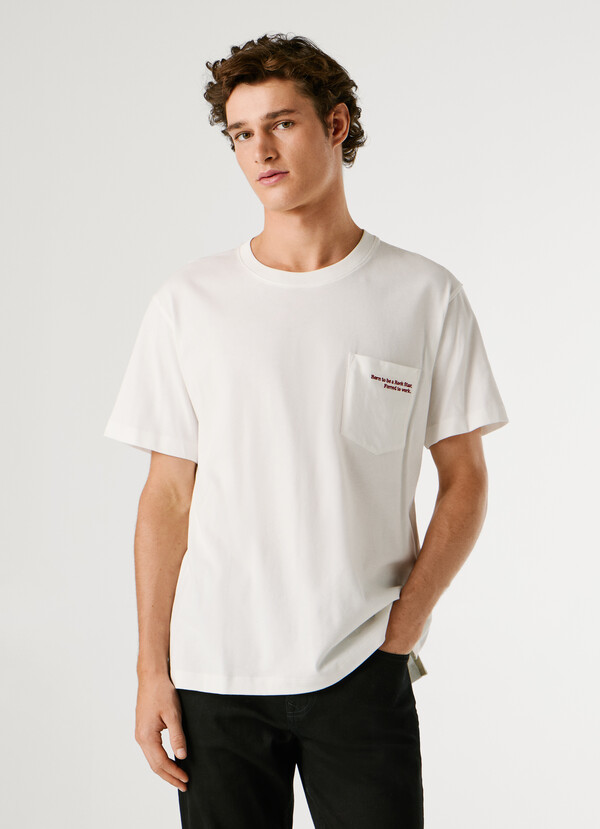 RELAXED FIT FRONT POCKET T-SHIRT