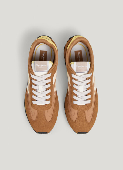 RETRO RUNNING TRAINERS