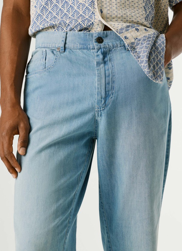 TAPER FIT LOW-RISE JEANS - CAMDEN