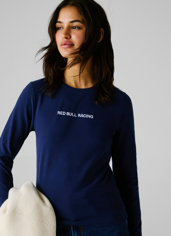 EMBROIDERED LOGO T-SHIRT