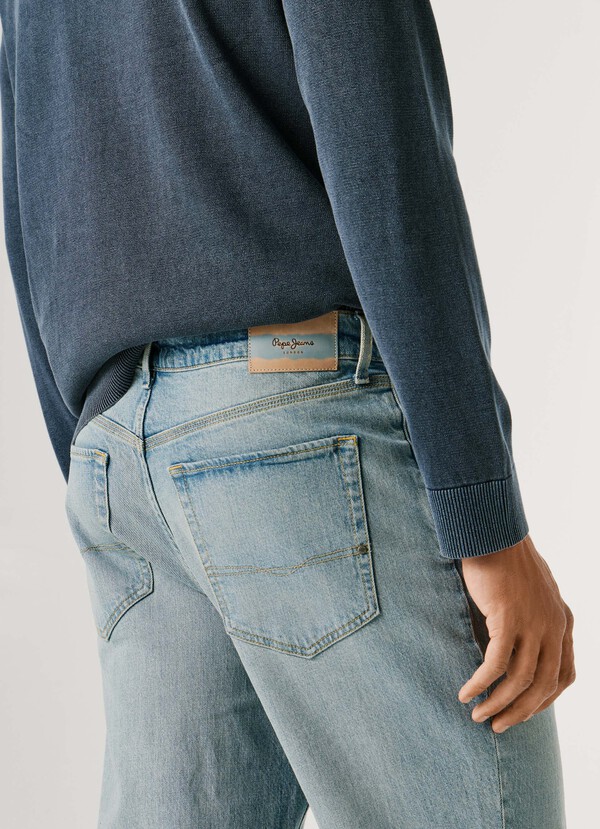 STRAIGHT FIT MID-RISE JEANS - DALSTON