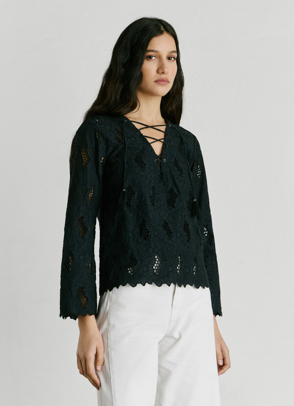 BLOUSE WITH OPENWORK DETAILS