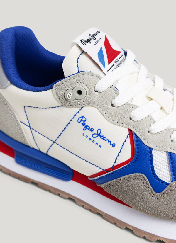 RETRO RUNNING TRAINERS