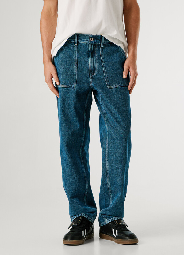 CARPENTER - RELAXED FIT LOW-RISE JEANS