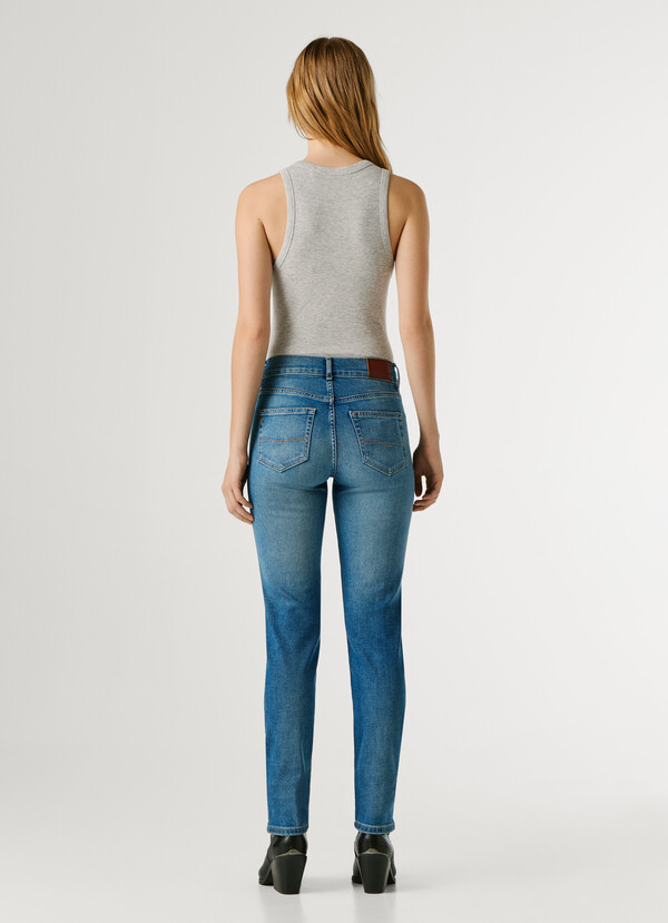 MID-RISE SLIM FIT JEANS - GRACE