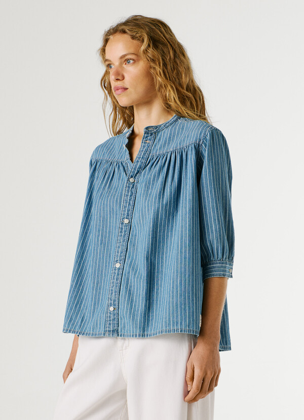 REGULAR FIT DENIM BLOUSE