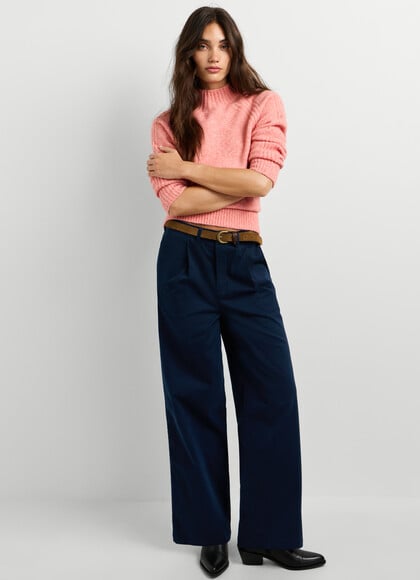 STRAIGHT TROUSERS WITH PLEATS