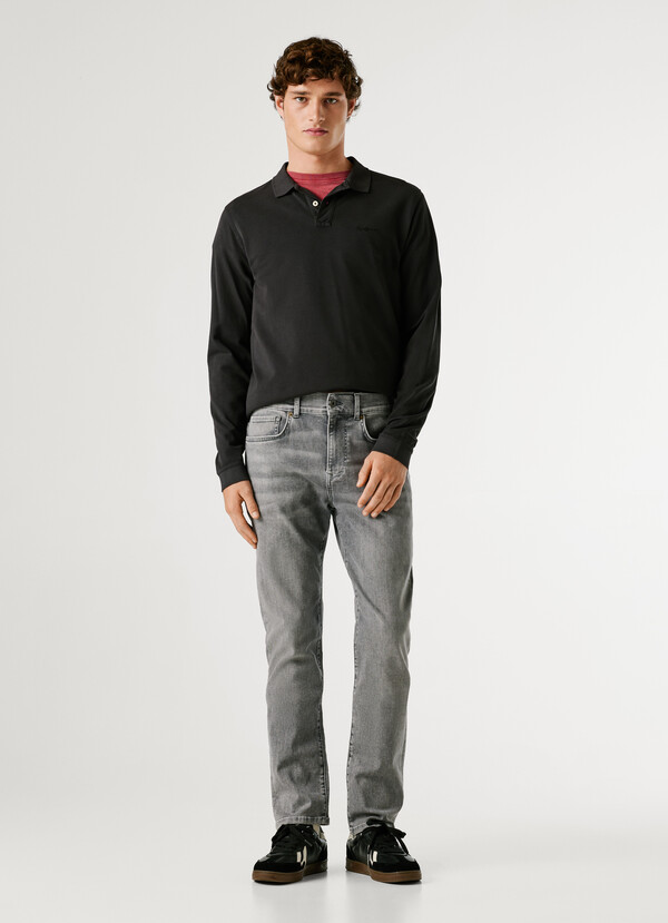 HATCH - SLIM FIT MID-RISE JEANS