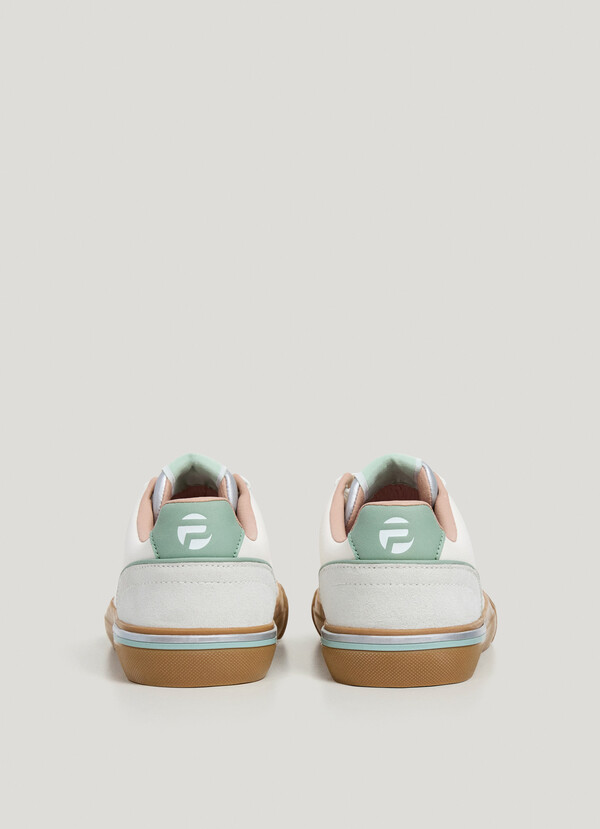 CLASSIC TRAINERS WITH SUEDE DETAILS